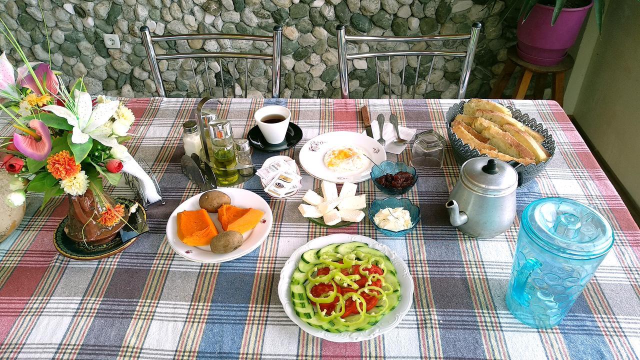 Tropoje Aste Guesthouse מראה חיצוני תמונה